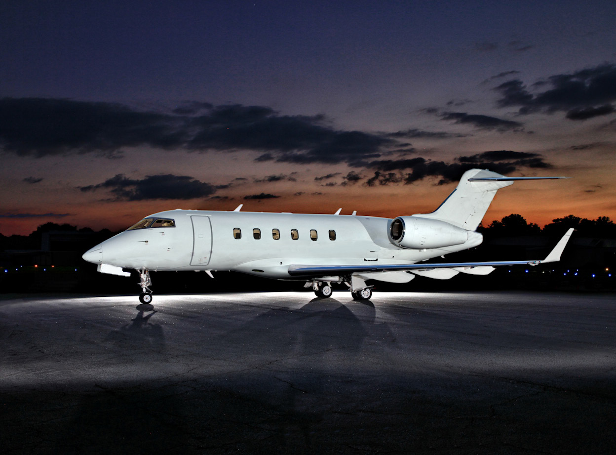 2008 Bombardier Challenger 300 - jetAVIVA - Life Is Short, Fly a Jet.