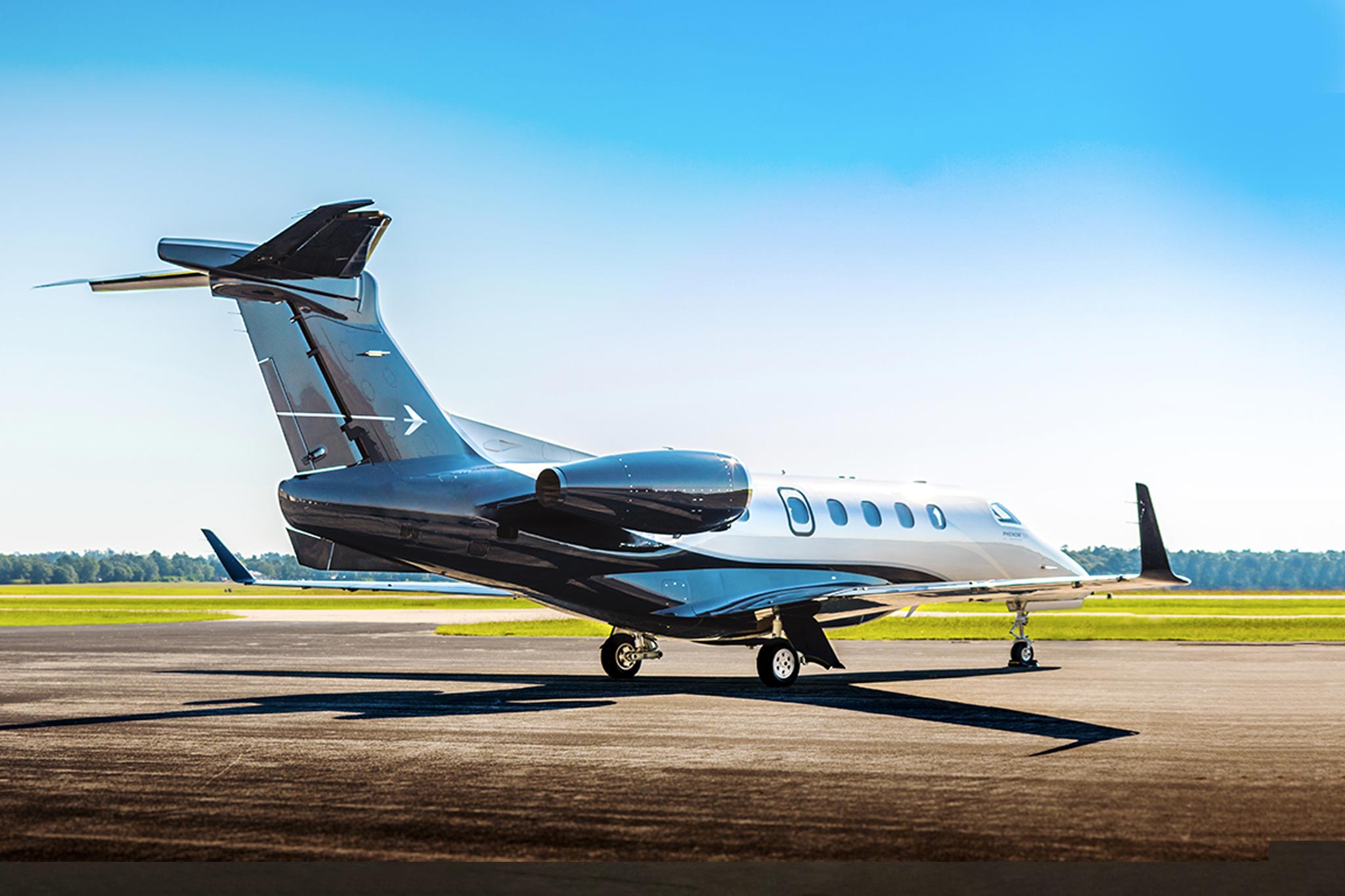 Equipping the Phenom: How Buyers Have Enhanced These Best-Selling Light Jets